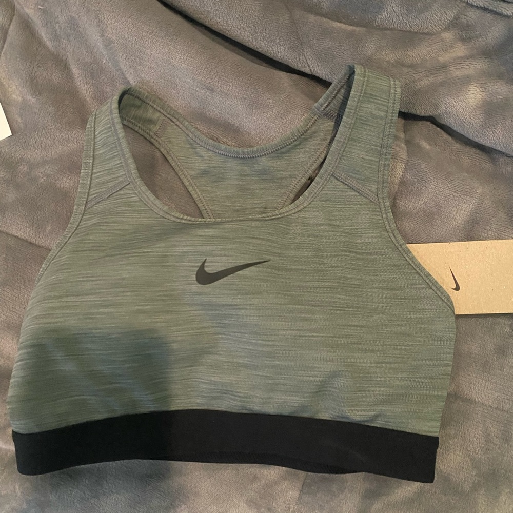Brand new Nike sports bra padded size small grey